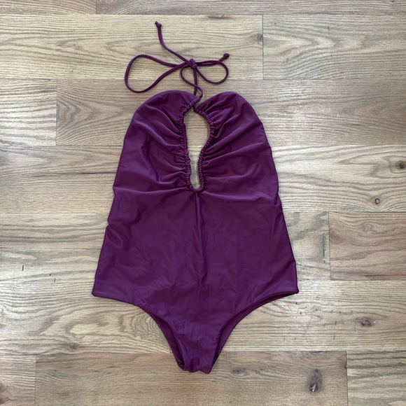 Mikoh one-piece - Picture 1 of 3